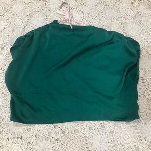 Beautiful green satin look fashion top size large ☘️